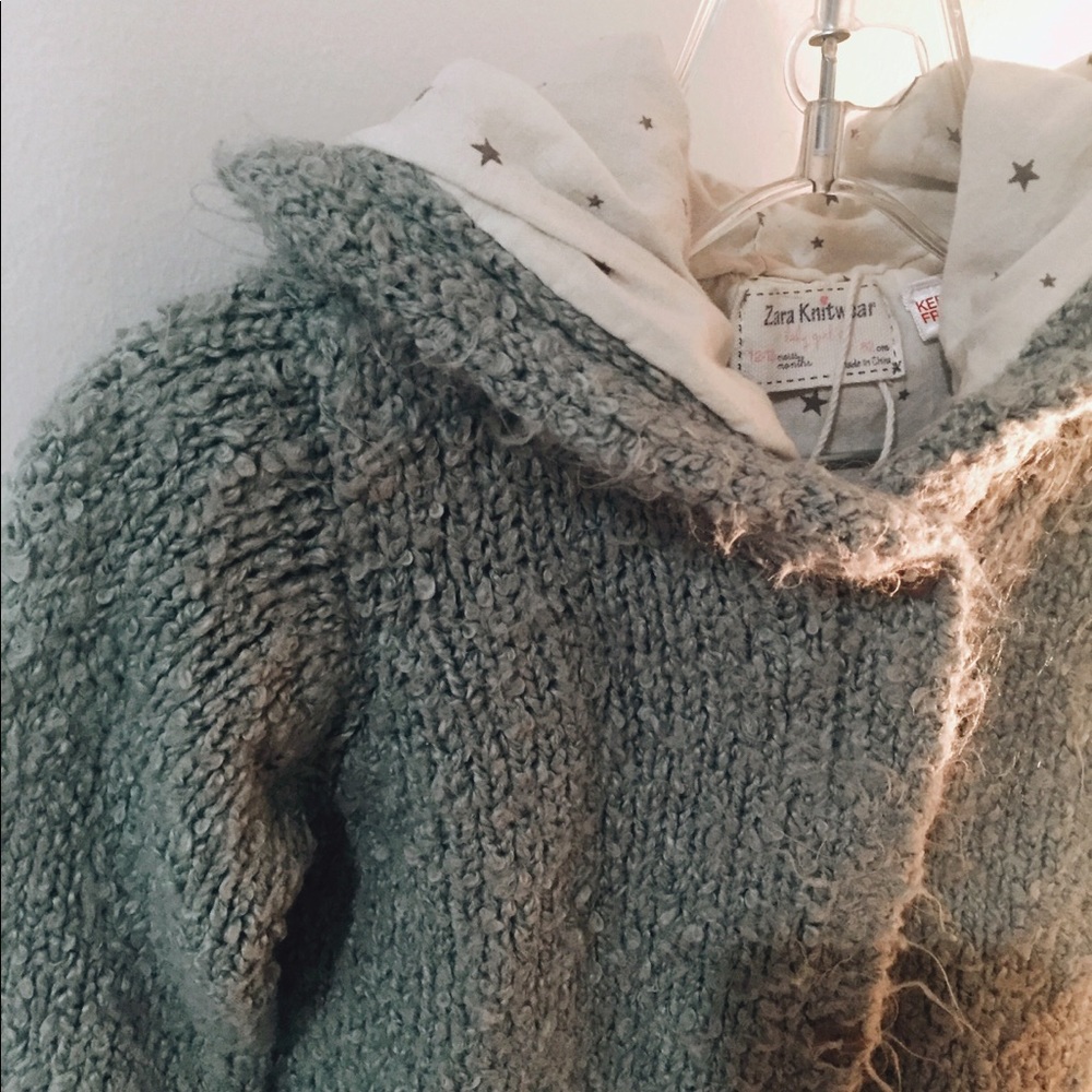 ZARA Knit sweater w/ Star lining⭐️
